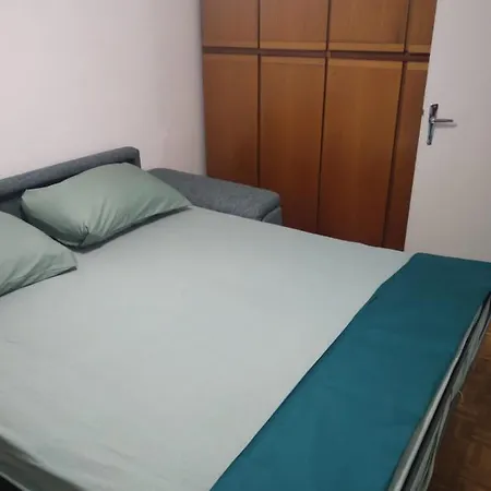 Mini Close To Everything Will Need